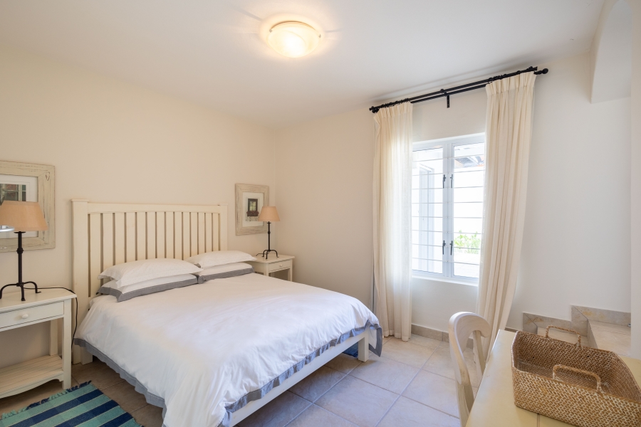 6 Bedroom Property for Sale in Lower Robberg Western Cape